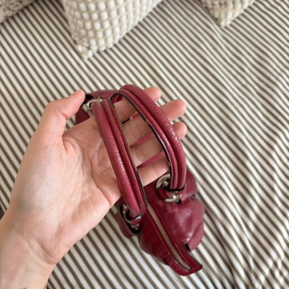 VINTAGE RED SHOULDER BAG - Picture 5 of 7
